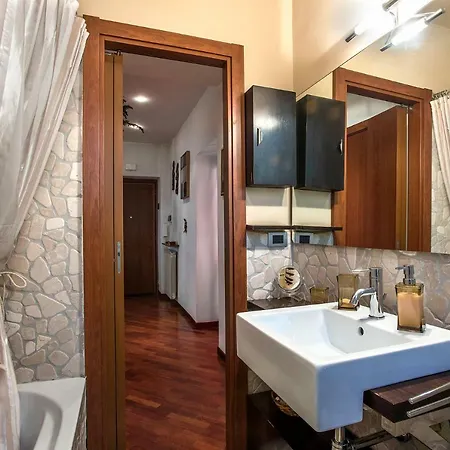 Apartment Colosseum Few Step Cozy House Rome