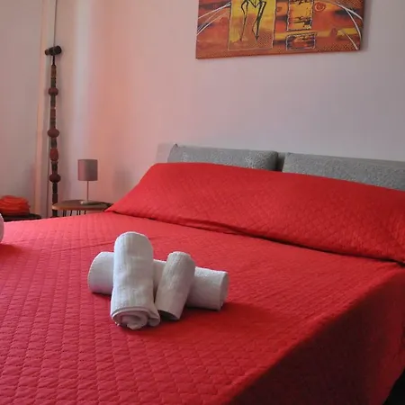 Apartment Colosseum Few Step Cozy House