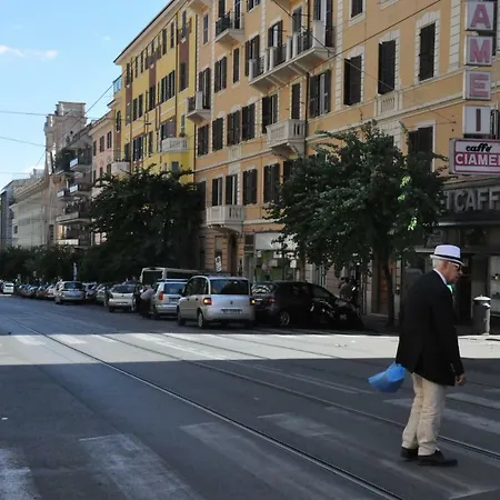 Colosseum Few Step Cozy House Apartment Rome